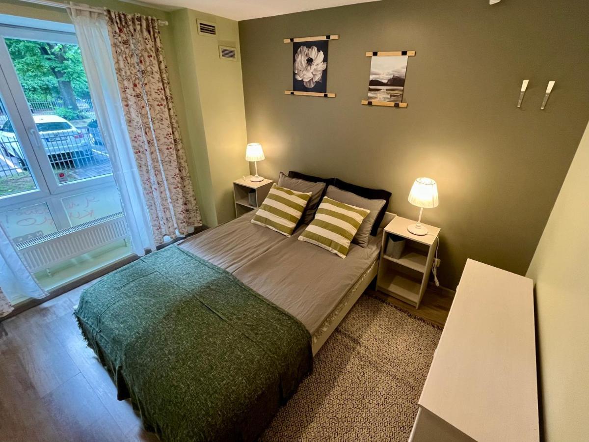 Cozy Vibes Like Home It Is Quiet Apartment With Three Bedrooms Ryga Zewnętrze zdjęcie
