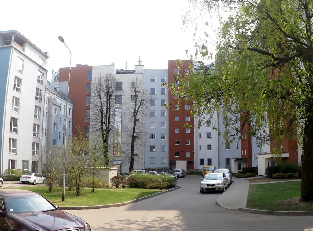 Cozy Vibes Like Home It Is Quiet Apartment With Three Bedrooms Ryga Zewnętrze zdjęcie